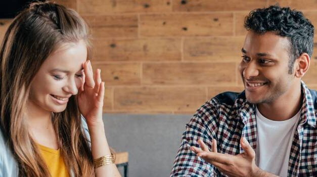 Cómo dejar de ser tímido en una relación: 15 consejos